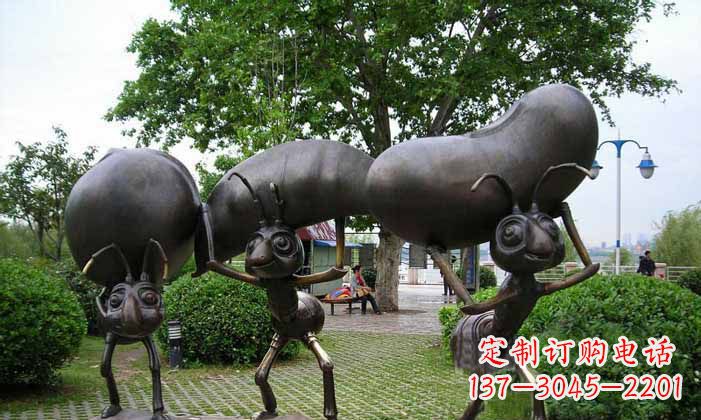 徐州搬运粮食的蚂蚁公园景观铜雕