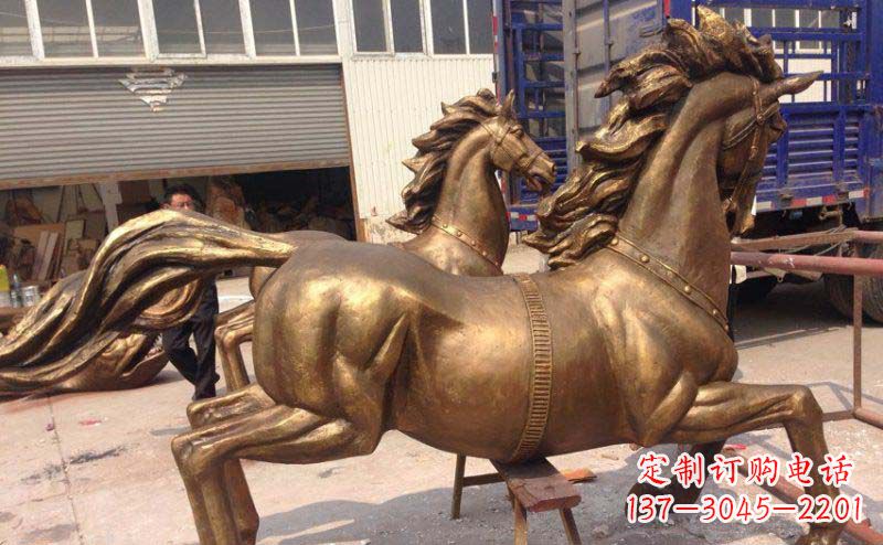 徐州奔马广场铜雕