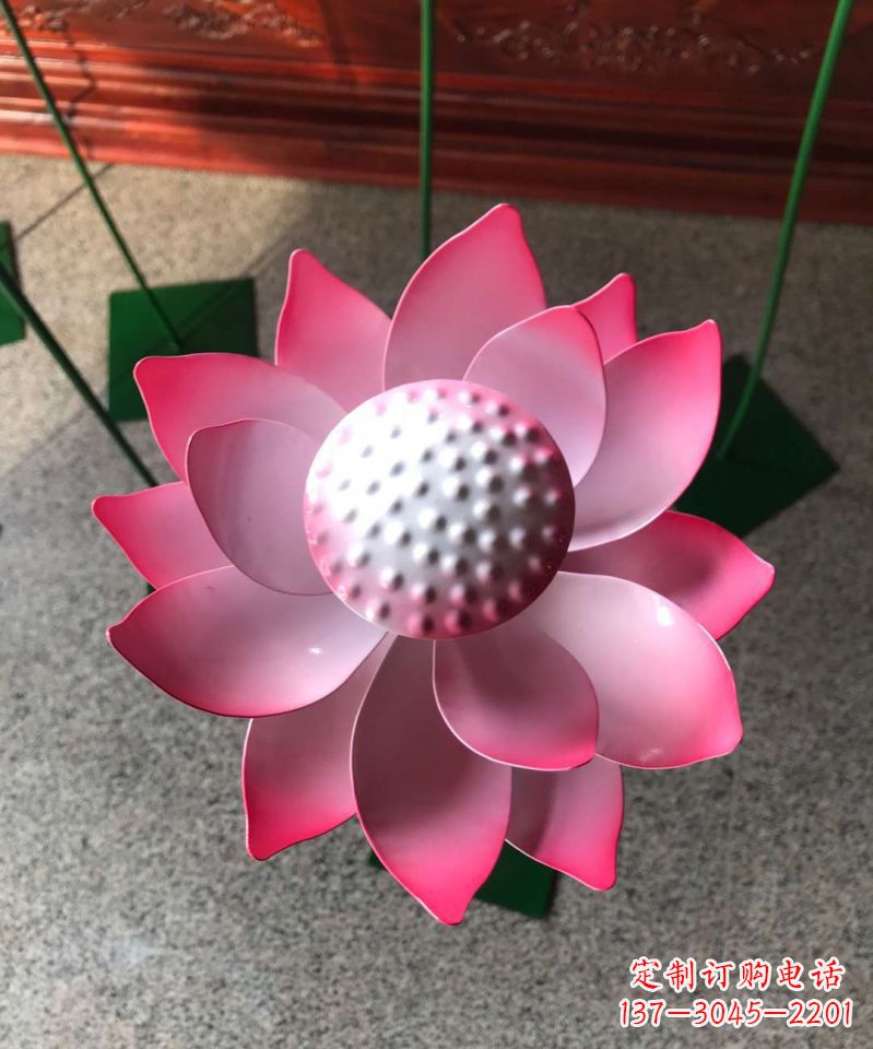 徐州玻璃钢仿真荷花雕塑
