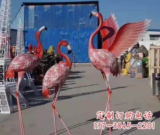 徐州玻璃钢仿真火烈鸟雕塑广场景观雕塑户外摆件
