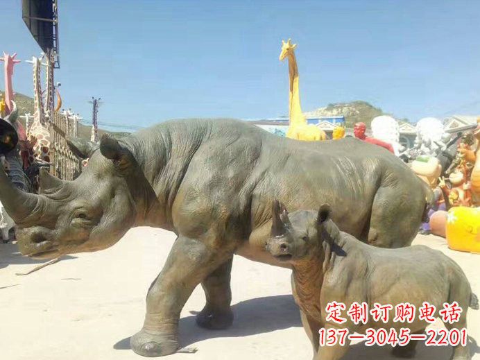 徐州玻璃钢仿真犀牛