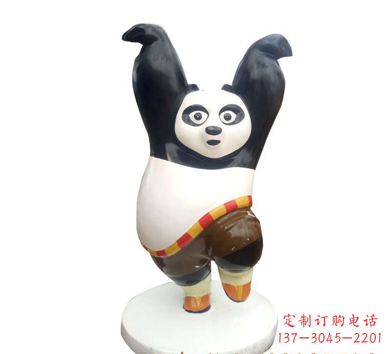 徐州玻璃钢功夫熊猫雕塑