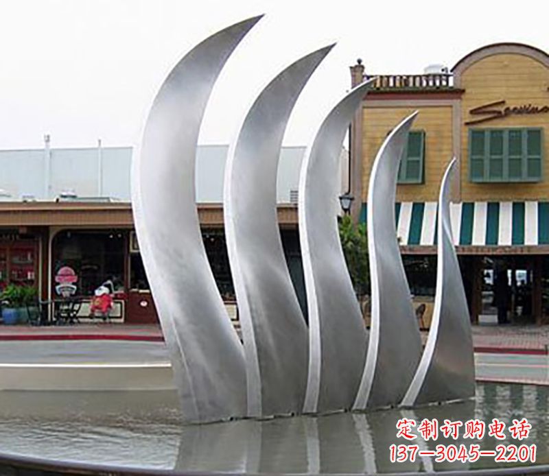 徐州不锈钢翅膀雕塑给空中带来力量与美丽