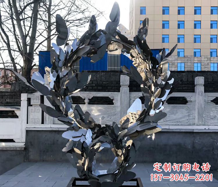 徐州不锈钢抽象蝴蝶花环景观雕塑