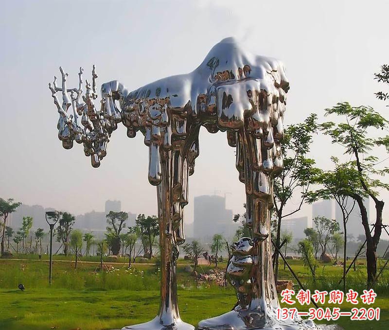 徐州不锈钢抽象人物和拱门雕塑