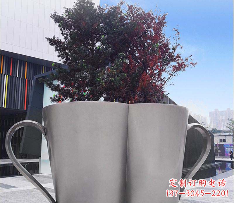 徐州不锈钢广场水杯花盆雕塑