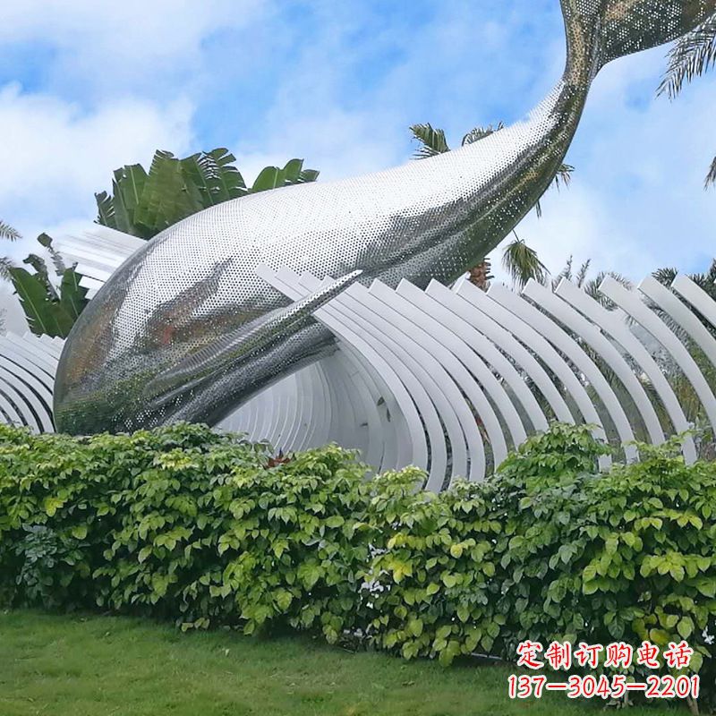 徐州不锈钢海豚雕塑景区园林镜面鲸鱼创意动物景观