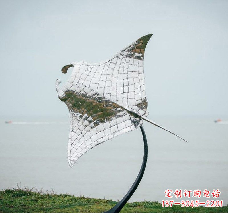 徐州不锈钢海洋动物蝠鲼雕塑