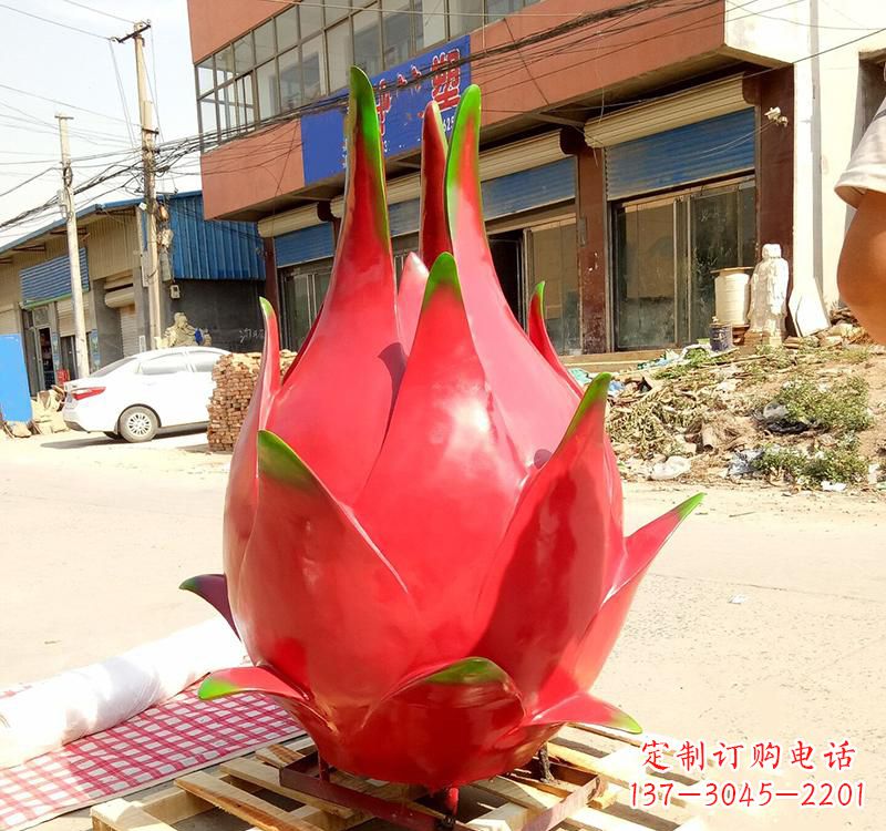 徐州不锈钢火龙果雕塑2