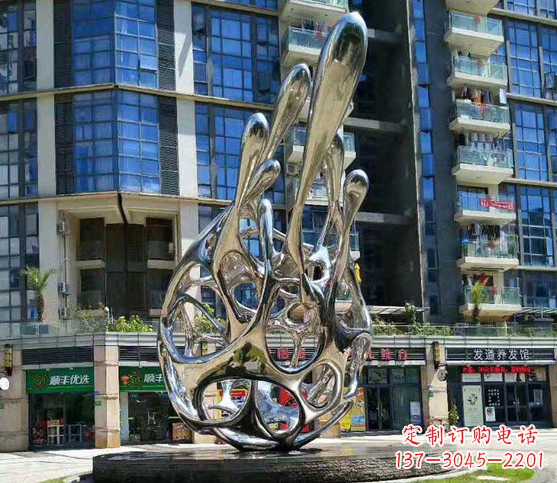 徐州不锈钢火龙果景观雕塑