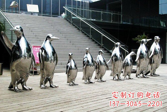徐州不锈钢镜面抽象企鹅雕塑