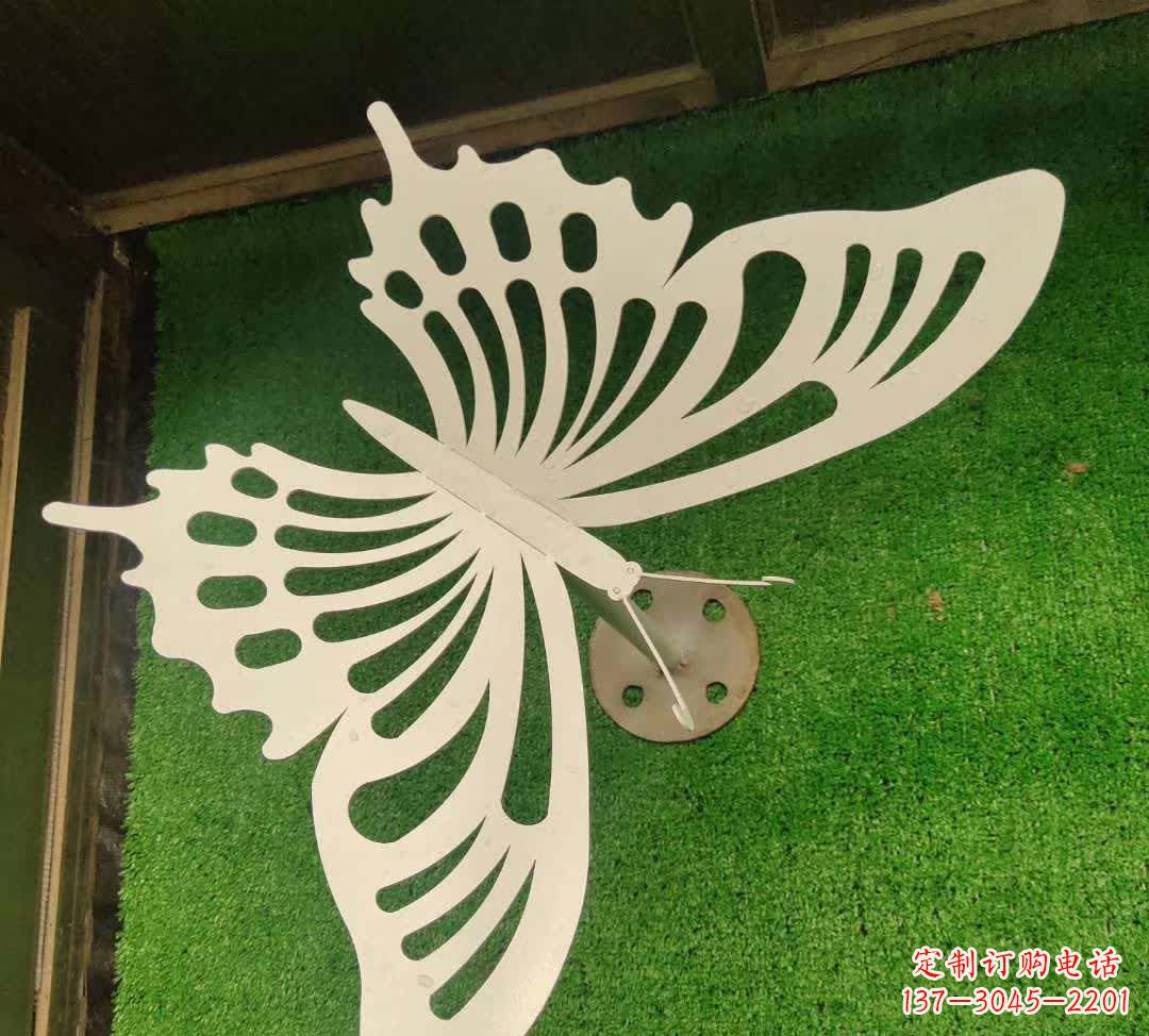 徐州不锈钢镂空蝴蝶雕塑灵动翩跹