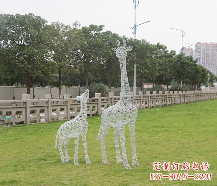 徐州不锈钢镂空长颈鹿雕塑112