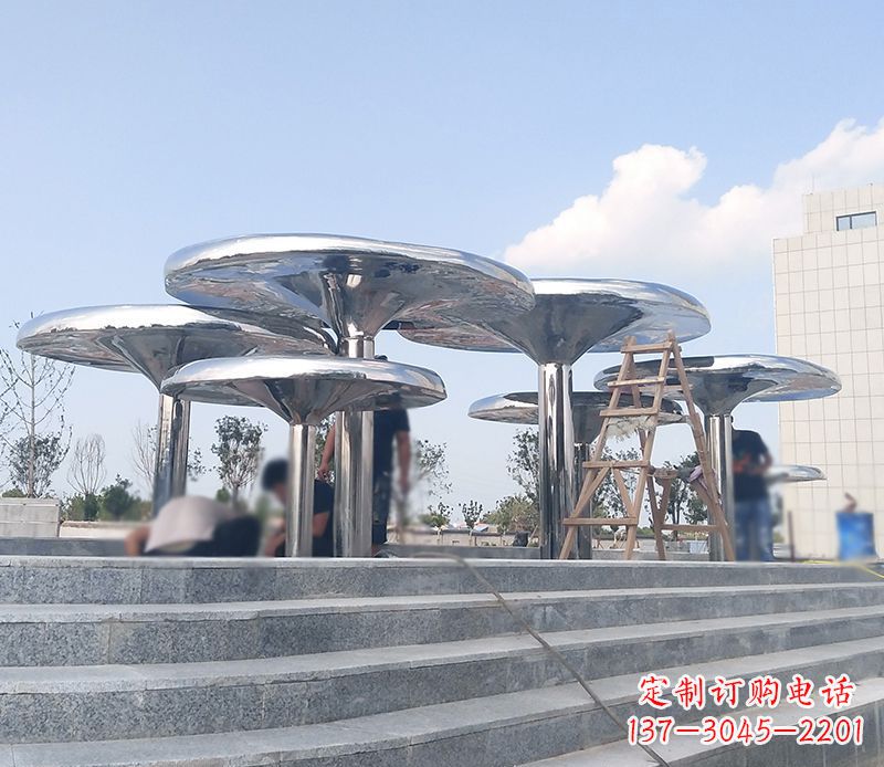 徐州艺术精美的不锈钢蘑菇公园雕塑