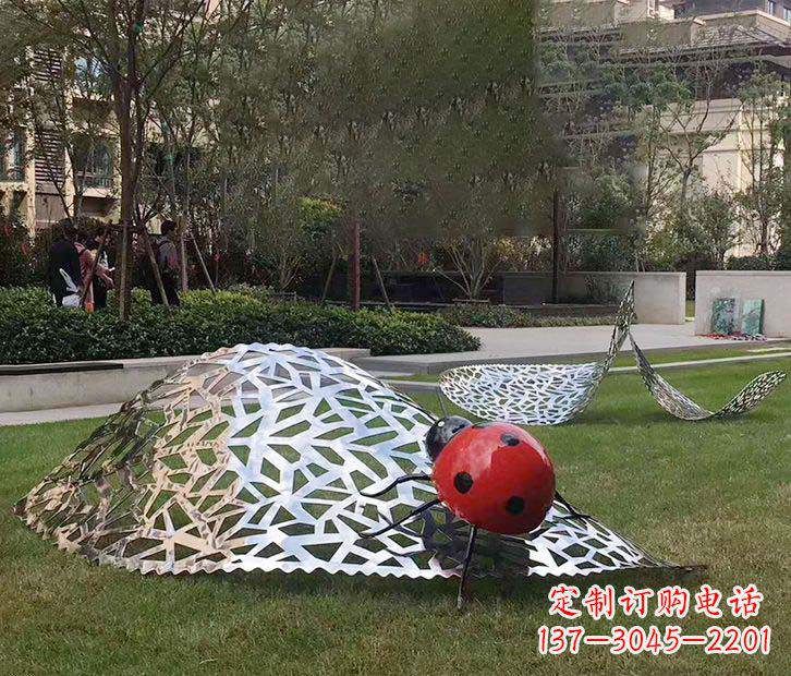 徐州不锈钢瓢虫造型雕塑