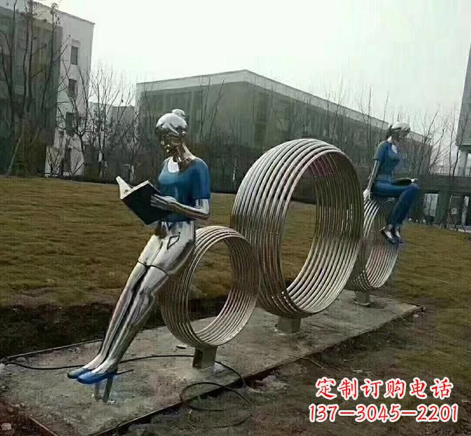 徐州圆环读书人雕塑