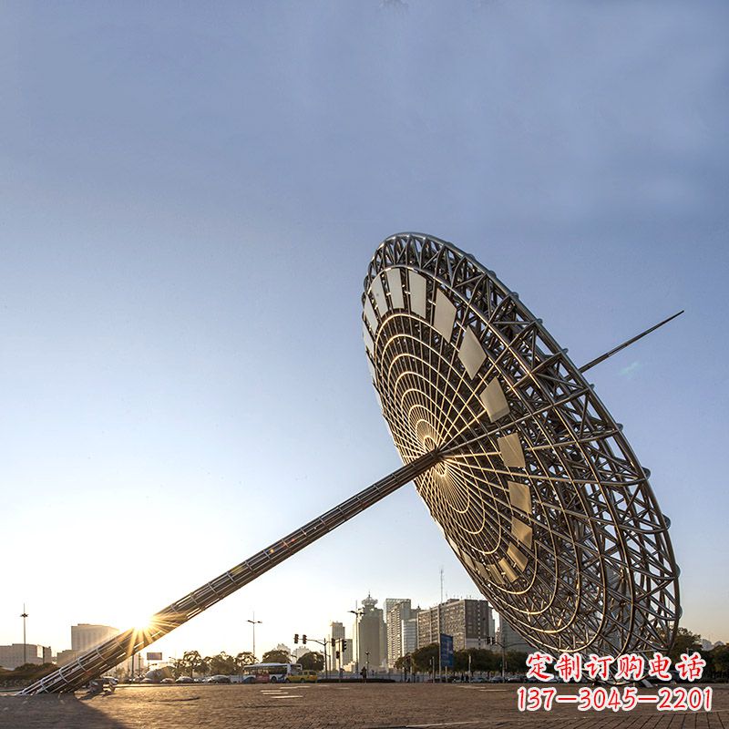 徐州引领城市风采的大型不锈钢创意日晷雕塑