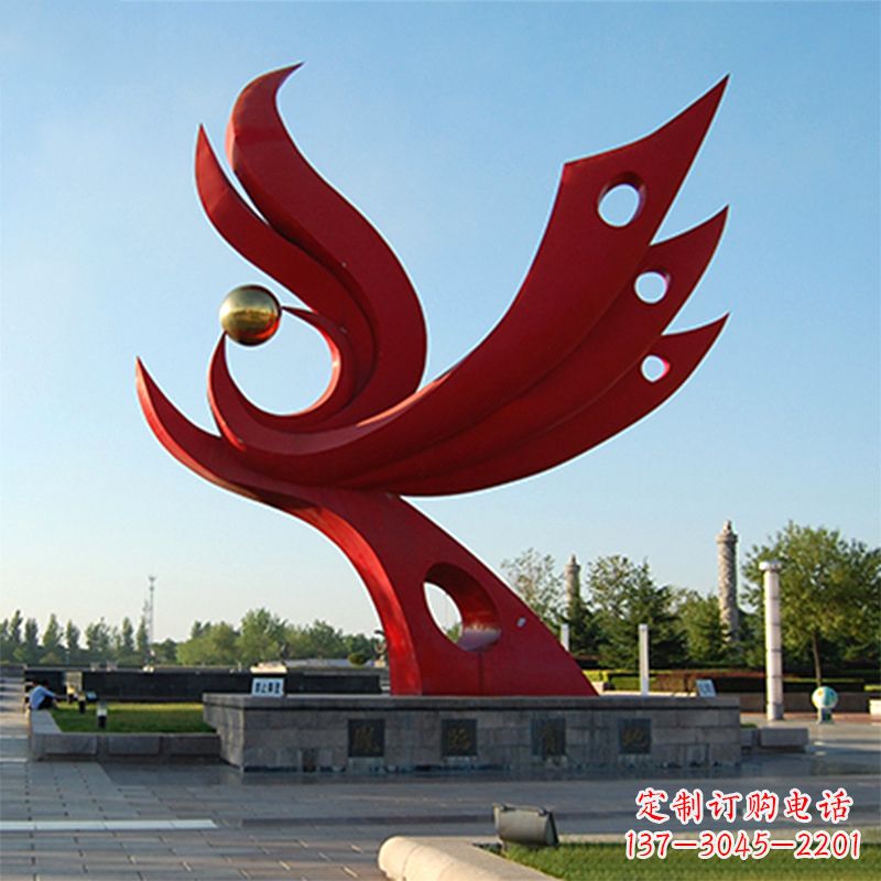徐州精美凤凰雕塑点缀公园园林景观