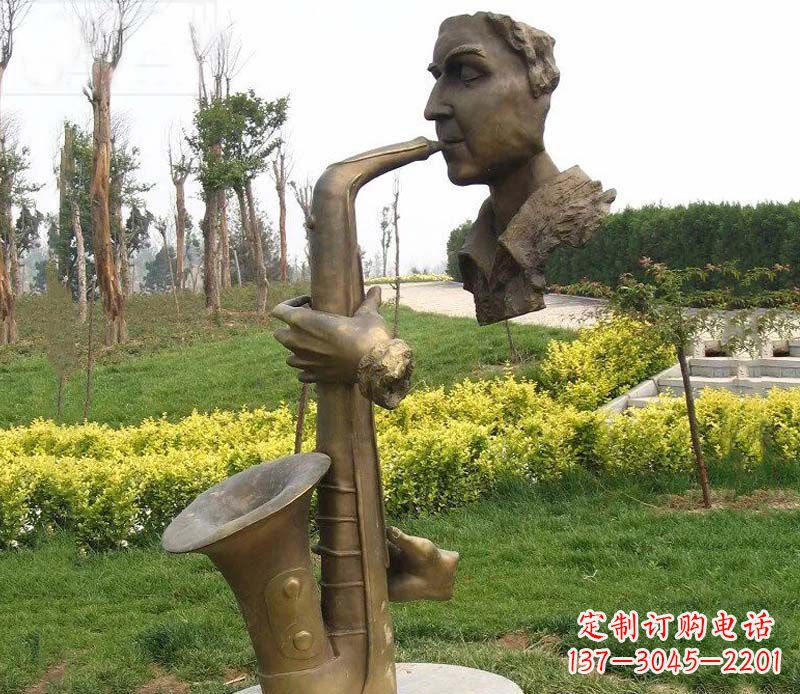 徐州吹萨克斯铜雕