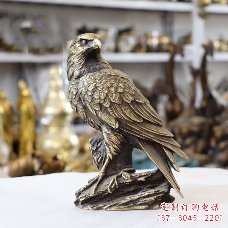 徐州纯铜老鹰雕塑传承自然之美