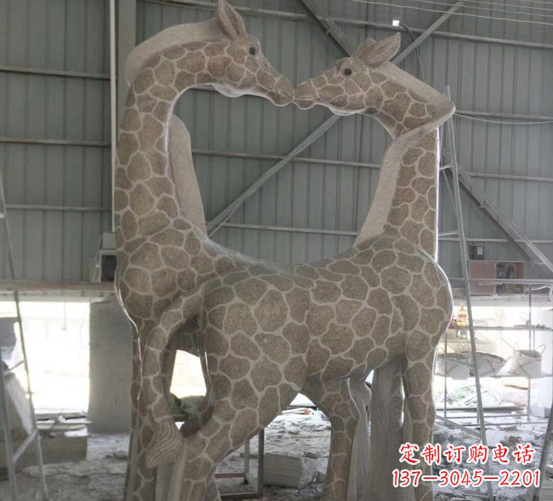 徐州大理石艺术精美长颈鹿雕塑