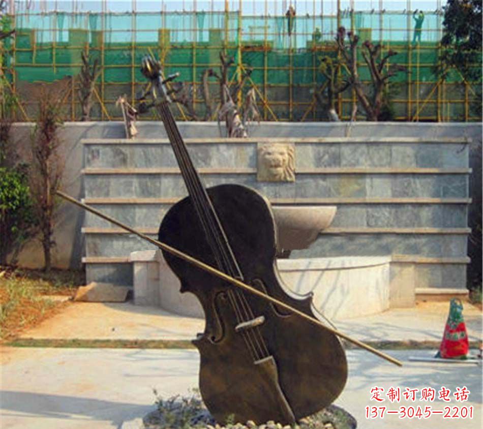 徐州大提琴铜雕