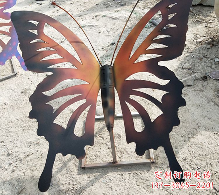 徐州大型不锈钢铁艺蝴蝶雕塑,户外公园园林彩色昆虫摆件