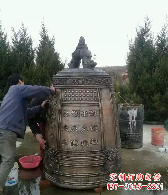徐州中领雕塑-大型铜钟寺庙铜雕