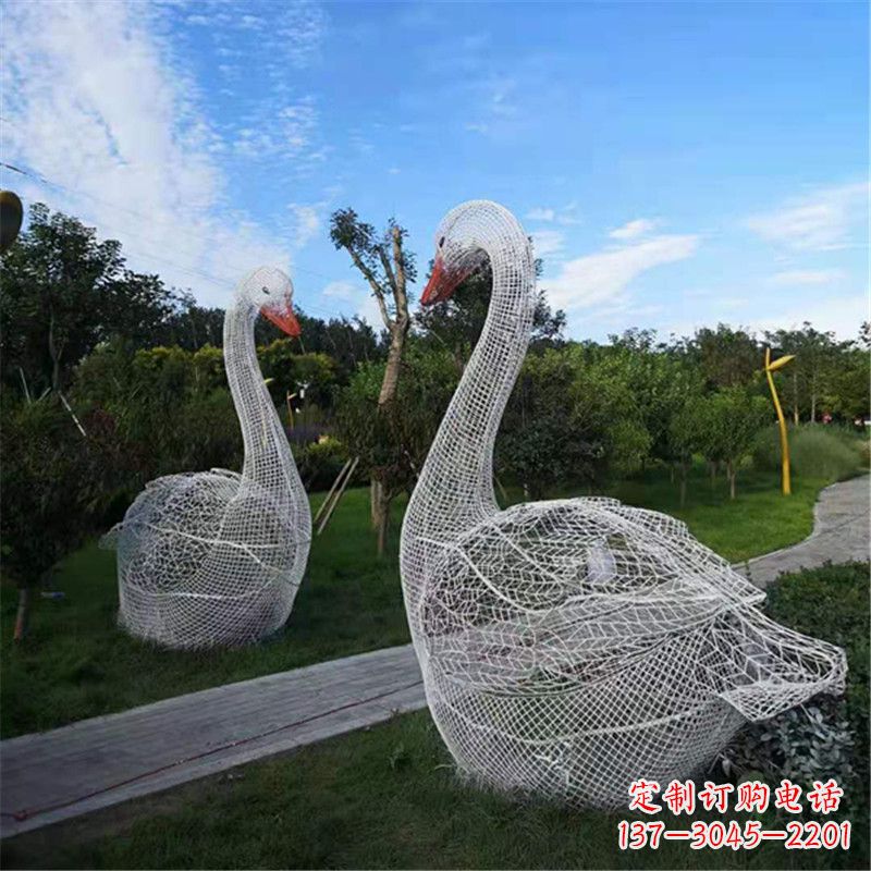 徐州梦幻般的大型网格天鹅景观动物雕塑