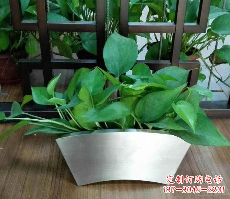 徐州公园不锈钢花盆雕塑