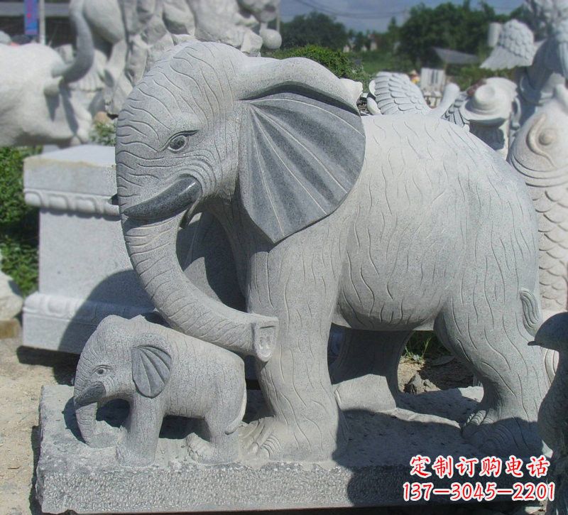 徐州公园大理石大象雕塑