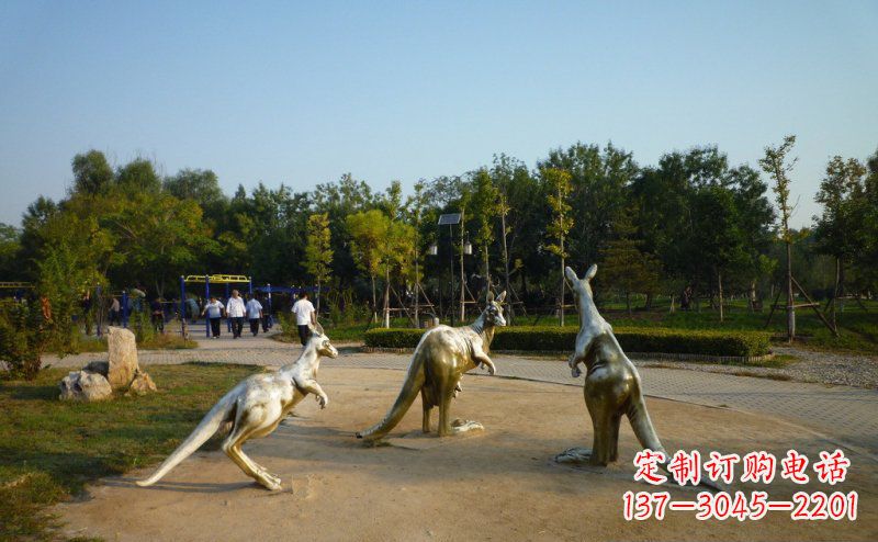 徐州公园袋鼠动物铜雕 (3)