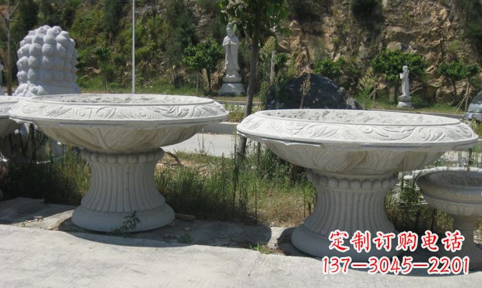 徐州美轮美奂的大理石花盆雕塑