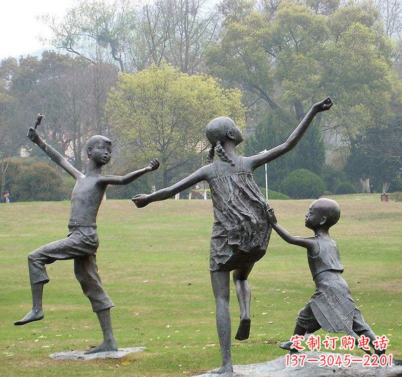 徐州公园人物放风筝的儿童铜雕
