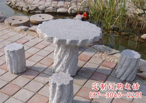 徐州公园石桌凳雕塑