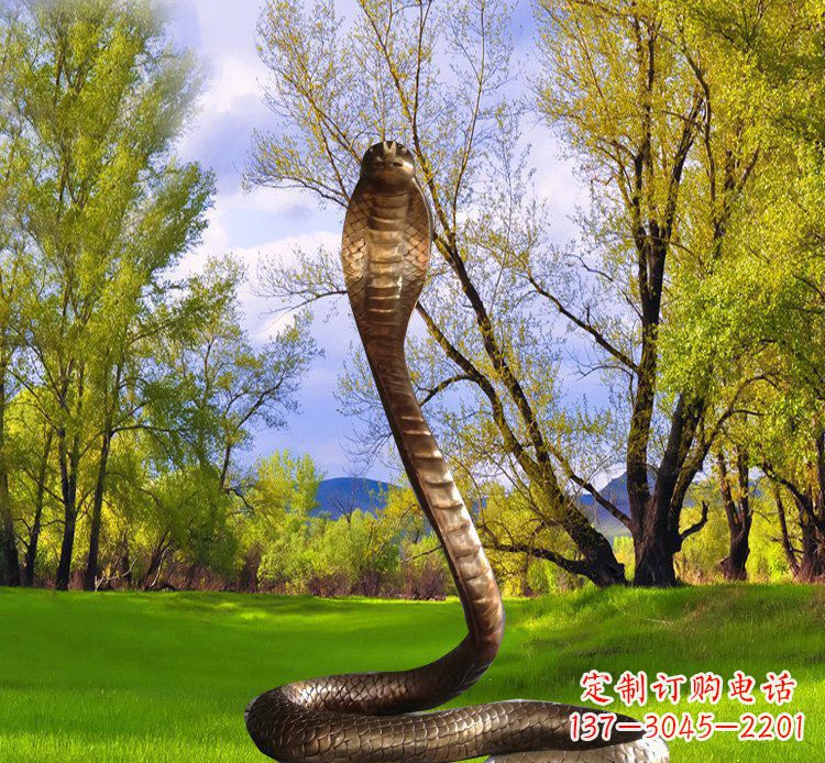 徐州铜质眼镜蛇动物雕塑