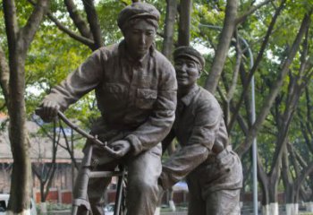 徐州装饰你家园的自行车雕塑