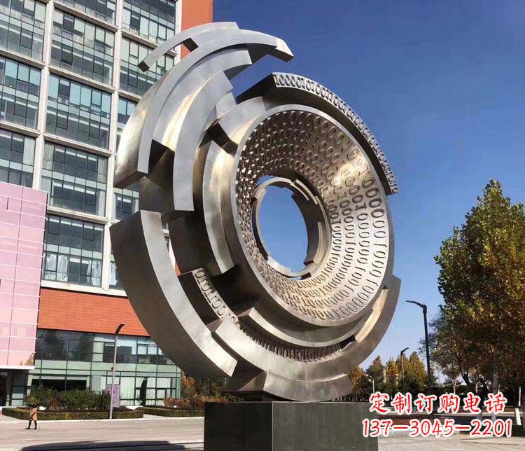 徐州广场不锈钢齿轮雕塑1