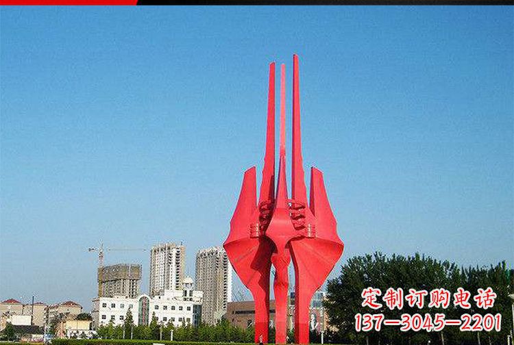 徐州广场红色不锈钢树叶雕塑