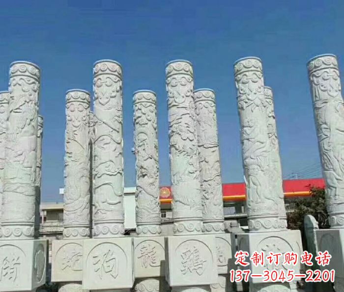 徐州来自中国文化的十二生肖雕塑