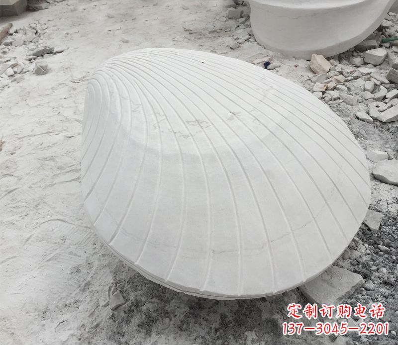 徐州用贝壳雕刻出美丽的汉白玉雕塑