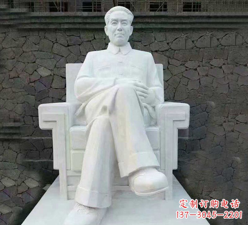 徐州刘少奇伟人坐像石雕