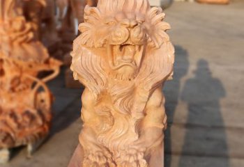 徐州象征力量的汇丰狮子红石雕