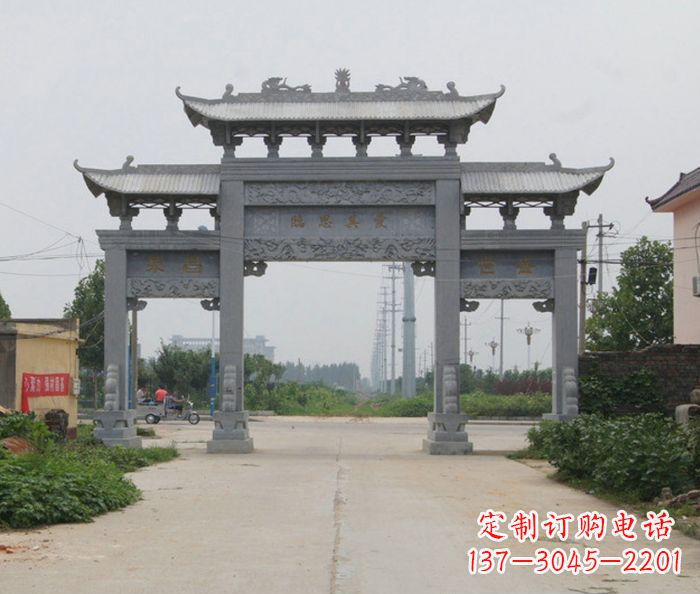 徐州农村三门石牌坊