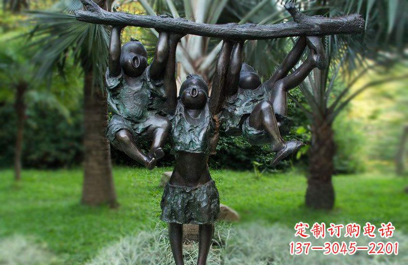 徐州铜雕树枝是中领雕塑专为儿童设计制作的一种…
