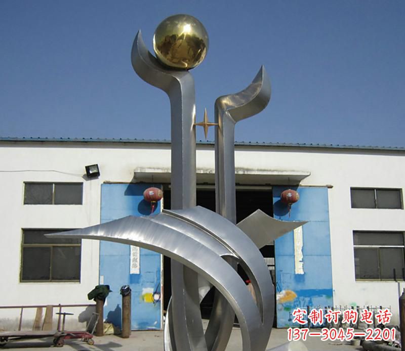 徐州企业不锈钢树叶手托球景观雕塑