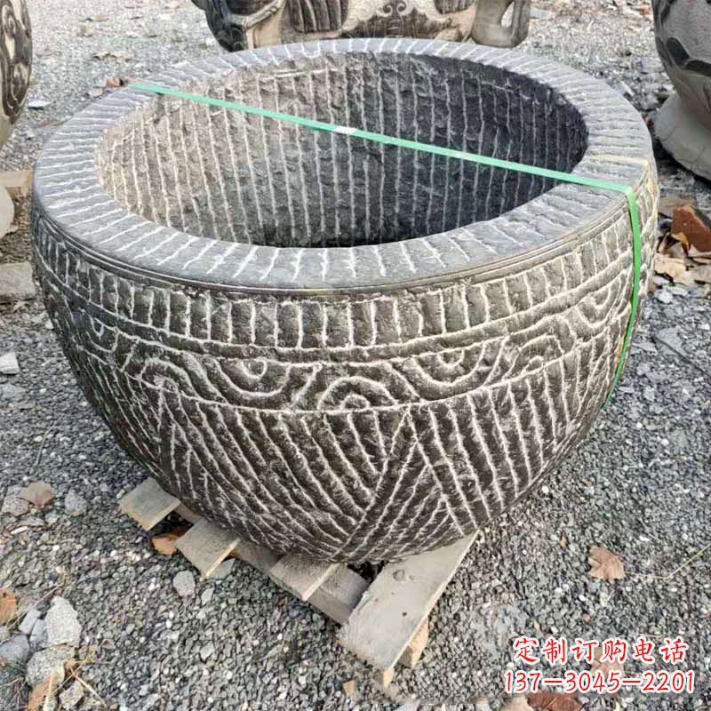 徐州精美青石莲花水缸雕塑