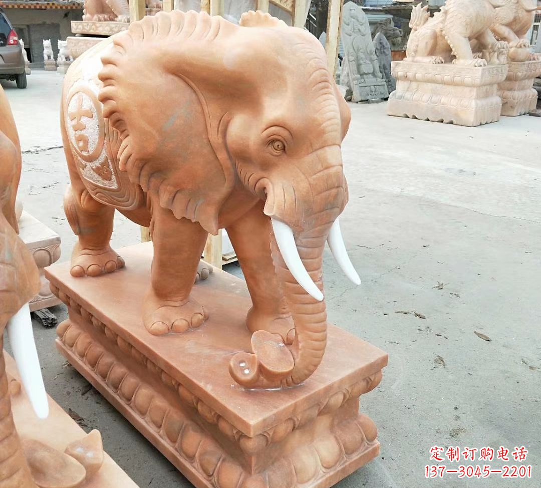 徐州中领雕塑-浪漫晚霞里的大象雕塑