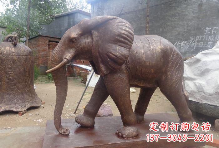 徐州铜大象雕塑