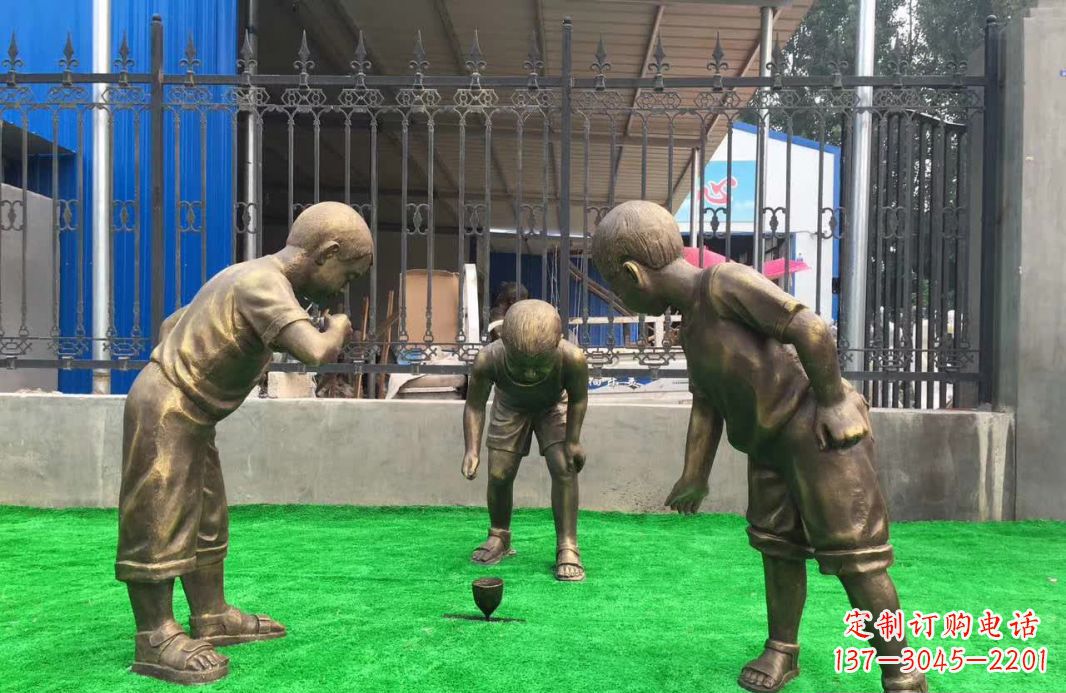 徐州玩陀螺儿童铜雕塑